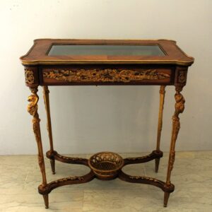 Ένα μικρό κόσμημα